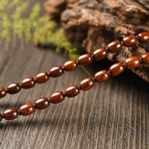 Mengyi small leaf rosewood pendant lanyard Passepartout bead chain jade pendant jade necklace rope rosewood necklace bead diameter about 8mm circumference about 70cm