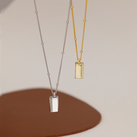 Old Fengxiang style 925 silver small gold bar necklace women's new style pendant niche design collarbone chain, quick wealth small gold bar necklace gift box set