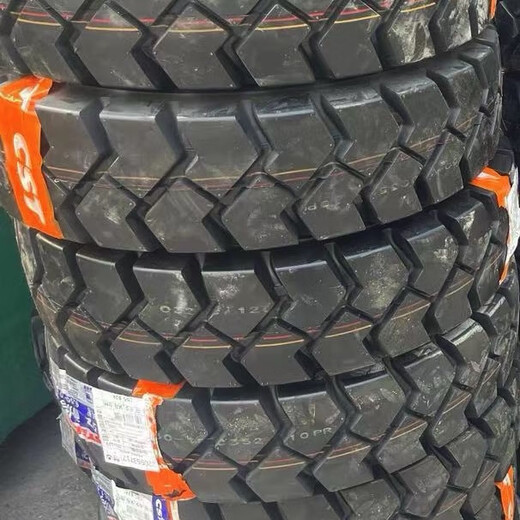 Sanben Zhengxin Gabelstaplerreifen 650-10 500-8 28X9-15 700-12 825-15 Vollreifen 300-15 650-10 Zhengxin aufblasbarer verschleißfester C352