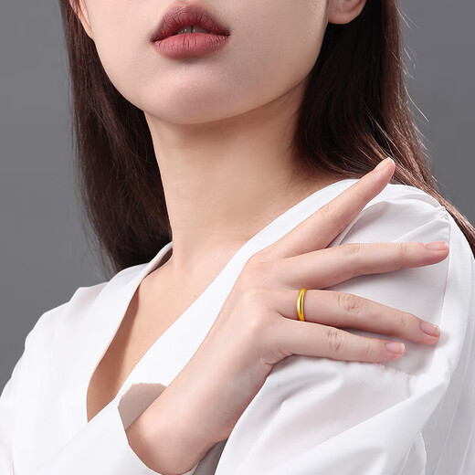 赛菲尔七夕礼物黄金戒指足金999.9光面素圈男女戒活口 约3.15克
