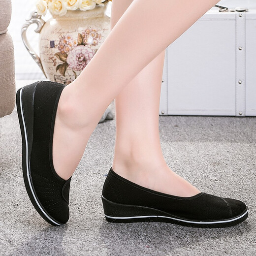 Gebiao nurse shoes women's white old Beijing cloth shoes wedge heel hospital beauty salon small white shoes tendon bottom work casual shoes white 37