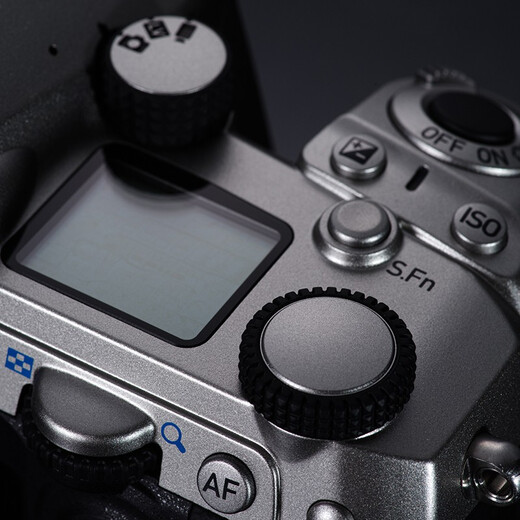 Pentax K-3 Mark III C Format SLR Camera K33 New Product 12 Zhang Shot Five-axis Fieving K3III DA18-55mmWR Silver SLR camera
