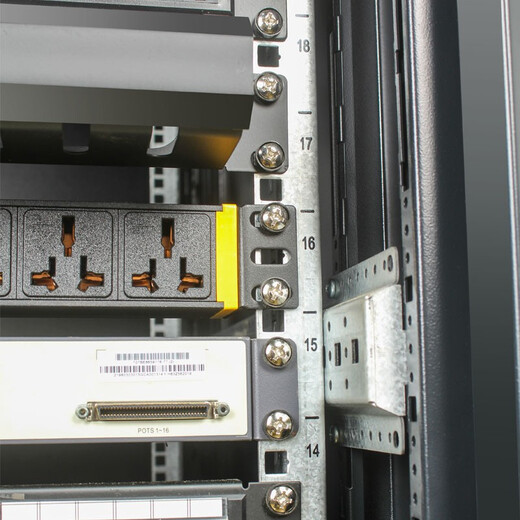 Tuteng TD Mesh Door 19-Zoll-Netzwerkserver Audioverstärker Schrankschalter Router Schwache aktuelle UPS-Überwachung Power Box Room IDC 600*600*1,4 Meter