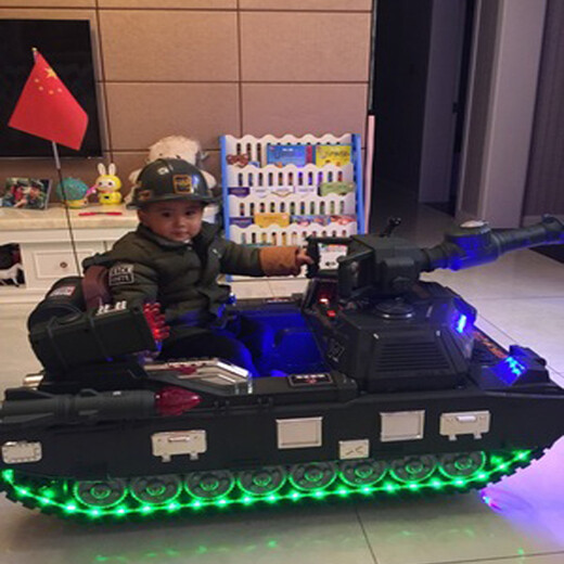 Tianzhixing puede tomar camiones de tanques de tren eléctrico para niños, niños grandes con control remoto de cuatro ruedas de cuatro ruedas, alquiler de alquiler de parques cuadrados, uso de alta gama de alta gama [batería dual + 7A de batería + luces de colores]