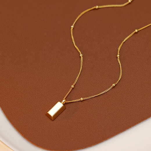 Old Fengxiang style 925 silver small gold bar necklace women's new style pendant niche design collarbone chain, quick wealth small gold bar necklace gift box set