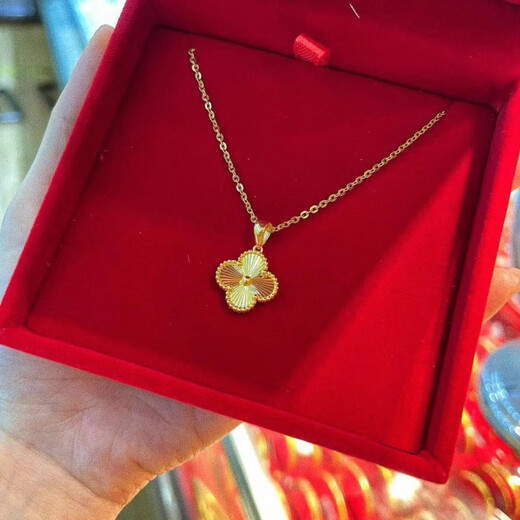 Vatican-made old Phoenix gold shop model four-leaf clover five-flower necklace women's gold-wrapped silver light luxury golden gift for girlfriend without fading