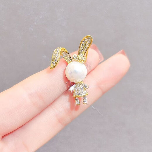Lan Boli 2022 new trendy and cute rabbit brooch Japanese pearl brooch neckline anti-exposure cardigan brooch brooch full of diamond rabbit