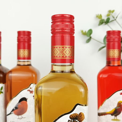 
Baggot imported from Ukraine Baggot 56 degrees 40 degrees vodka pine seeds rose hip cranberry white wine spirit foreign wine Baggot pine seeds 500mL 2 bottles