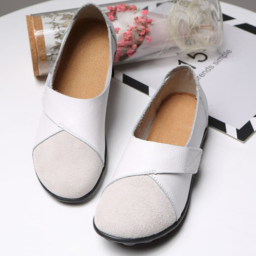 Xiaoxiao Cloth Women's Shoes Mom's Shoes Women's 2021 New Low-top Comfort Velcro Flat Shoes Women's Versatile Casual Small Leather Shoes Women's Shallow Mouth Slip-On Peas Shoes Women's White 37