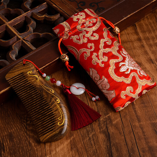 
Hang Sifu Silk Scarf Gift Box Group Purchase Soft Gift Scarf Shawl Temperament to send Mom’s birthday Female Teacher’s Day gifts three practical items