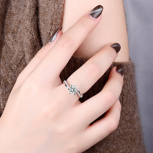 AVHE white 18K gold platinum twisted arm six-claw round diamond cultivated diamond ring for women IGI artificial diamond ring as a wedding gift. Platinum twisted arm snowflake diamond ring-30 points D color/VVS