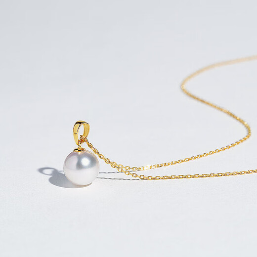Tahitian akoya pearl pendant 18K gold melon seed buckle seawater pearl necklace 8-8.5mm strong light gift to your lover