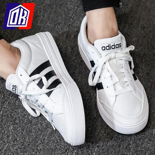 Adidas Herrenschuhe Frühlings- und Sommersportschuhe niedrig atmungsaktives leichtes leichtes leichte lässige Canvas-Schuhe modische Kleidung-resistente Brettschuhe GW8364 AW3889 Weiß/Leinwand/Stoff 44.5
