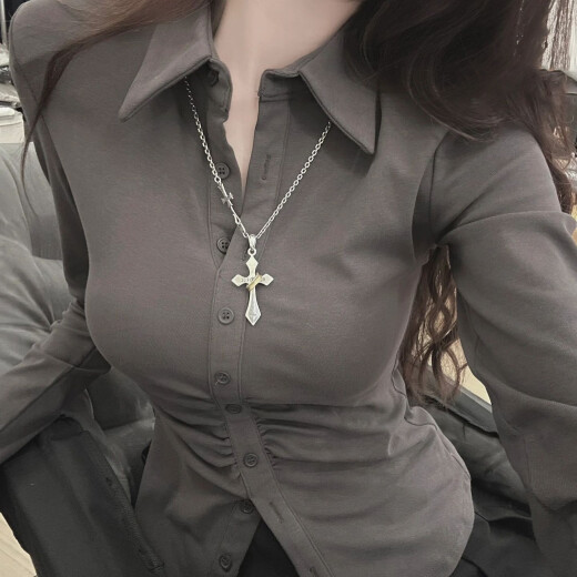 Zhidoudou Spring Fashion Suit Jk Pure and Light Style único y hermoso atmósfera Top de cintura alta falda corta de falda corta dos piezas J-7029 Top gris oscuro + falda plisada negra S _sugestionada 90Jin [Jin equivale a 0.5 kg] por debajo de