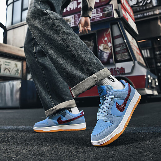 Ajiafjsbdunk Zapatos de hombres de moda chicle de burbuja bajo top putian pareja zapatos otoyo keyang estudiante panda en blanco y negro Kamata Women's Shoes A9928 White Grey-Dunk Low Top 43 (siga calcetines)