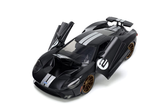 Jada Toys Ford GT 1 24 simulation alloy remote control car model black and white two-color children and adults collectible toys