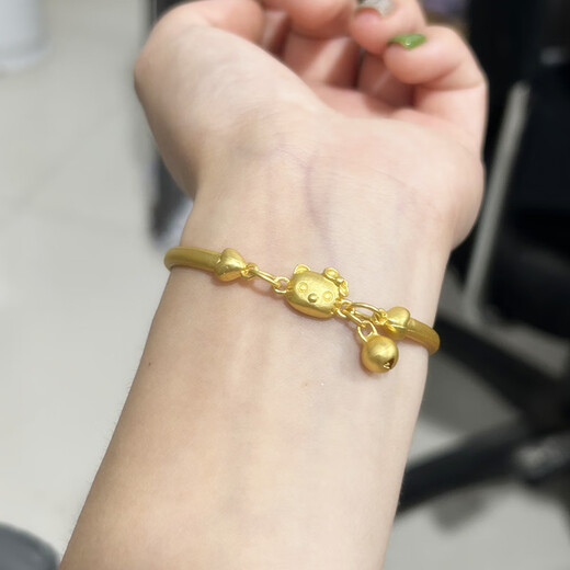 2025 new kt cat bracelet cute light luxury ins niche design advanced birthday Chinese Valentine's Day gift for girlfriend M846 three-dimensional KT cat bracelet bell style