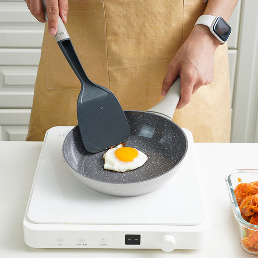 Verriegelungsschloss (Verriegelung/Verriegelung) Babypahrungsfutter Pfanne Bratpfung flacher Boden Nicht-Schicht-Pfanne Baby Frühstück gebratene Eierpfannkuchen-Induktion Kocher Universal 20 cm