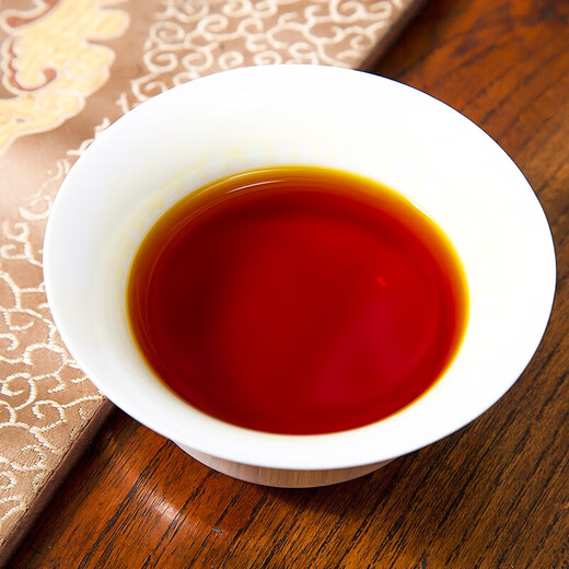 Zhizhonghe Wujia Pili Bar Health Wine Wujia Pili Wolfberry Clove Aroma de madera Angelica Bienes de Año Nuevo Caja de regalo 38 grados 5l 1 Botella Regalo*2