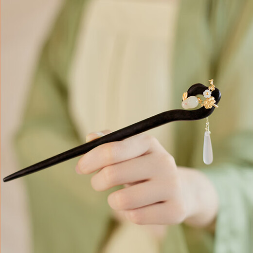 Lao Phoenix 999 Sandalwood Hairpin, Ancient Style Jade Rabbit Wooden Hairpin, Hanfu Headwear, New Chinese Style Hairpin for Girlfriend’s Birthday, Yatu Hairpin + Brand Gift Box