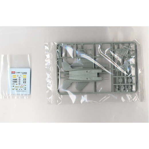 Modelo importado del regalo de adornos de imitación del bombardeo de aviones de EE. UU. Reunió el ejército 1/144 McDonald F-15 Eagle Fighter 12609