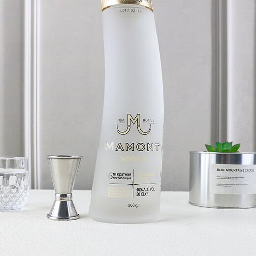 猛犸特伏特加俄罗斯原瓶进口40度洋酒烈酒礼盒装 猛犸特伏特加礼盒版 700mL 1瓶