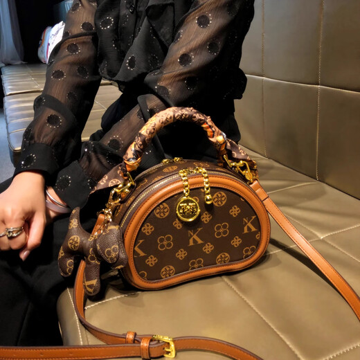 ESDS Hong Kong Marke Echtes Leder-Frauenbeutel leichte Luxus 2025 Neue, vielseitige Mini-Frauen-Handheld Small Round Bag Single-Shoulder Crossbody Bag NK/Farbblock (Theken Geschenkbox Set)