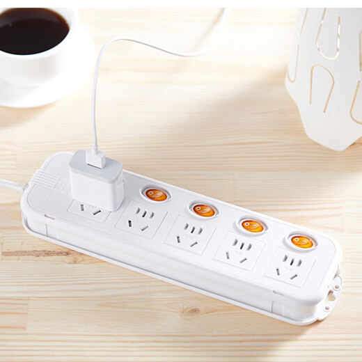 Brechen Sie die neue National Standard Anti-Overload-Plug-in-Socket-Terminalplatine Platin Platine Drag Board 3/4/5/6 Position Unabhängiger Switch D3K3 T1K6210M/6 Position Dual Row Allgemeine Steuerung durch