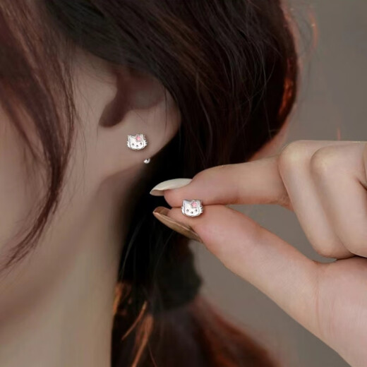 
Mr. Ouyang S99 foot silver KT cat screw earrings for girls cute sweet earrings for earrings in white ear bones children's ear jewelry 674ED-silver-screw-A27-204 foot silver