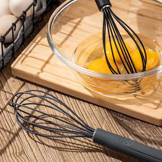 CCKO egg beater, silicone baking tool set, high temperature resistant spatula, oil brush, household cake tools, silicone spatula (green)