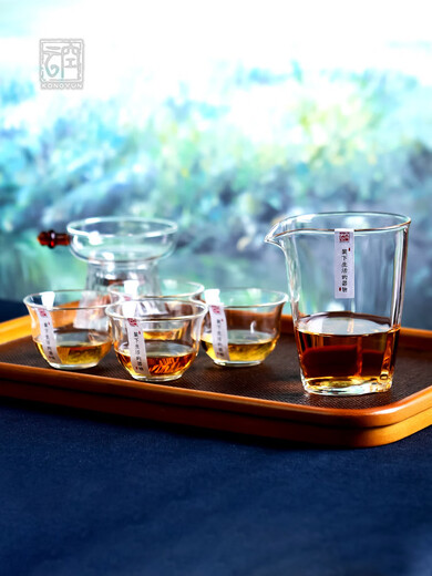 Qiaoyou Kongyun handmade floating glass fair cup Japanese-style heat-resistant tea set complete set tea maker with tea filter integrated gift single male cup approximately 310ML carton packaging