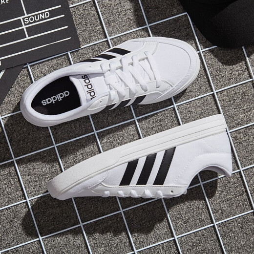 阿迪达斯 （adidas）新款三叶草男鞋秋冬冬季运动鞋轻便舒适透气复古时尚休闲鞋板 AW3889 42