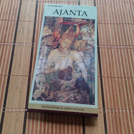 [Out-printed old book] WORLD HERITAGE SERIES:AJANTA[745] World Heritage Series: Ajanta