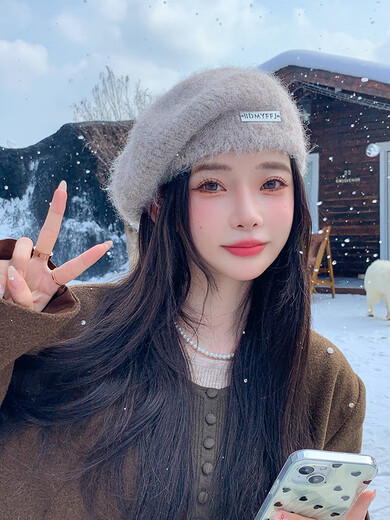 Xingmei Lanfei knitted beret women's autumn and winter plush lazy style painter's hat big head circumference showing face small winter woolen hat camel adjustable