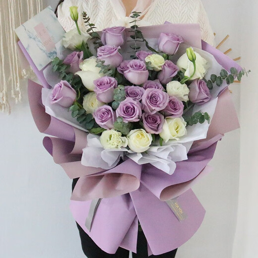 Eswina Flower Express delivers 11 rose bouquets as a birthday gift to your girlfriend nationwide and 19 roses mixed and matched bouquets