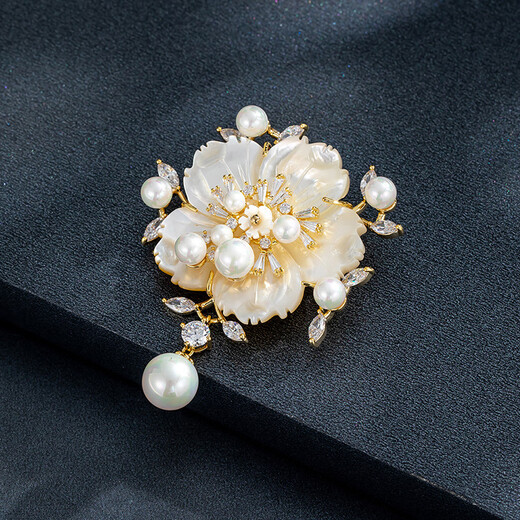 Chakra flower high-end women's new high-end pearl brooch suit decoration jewelry gift luxury goods rose gold
