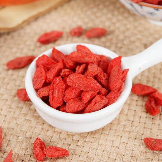 Ningxia wolfberry special grade 500g Ningxia special grade first crop red wolfberry medium and large particles 500g