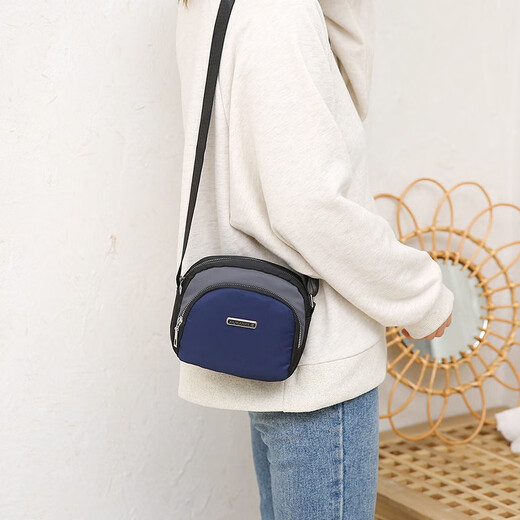 QUEENJOY cross-body women's bag 2023 new style middle-aged mother versatile single shoulder crossbody bag elderly mobile phone change shopping bag red