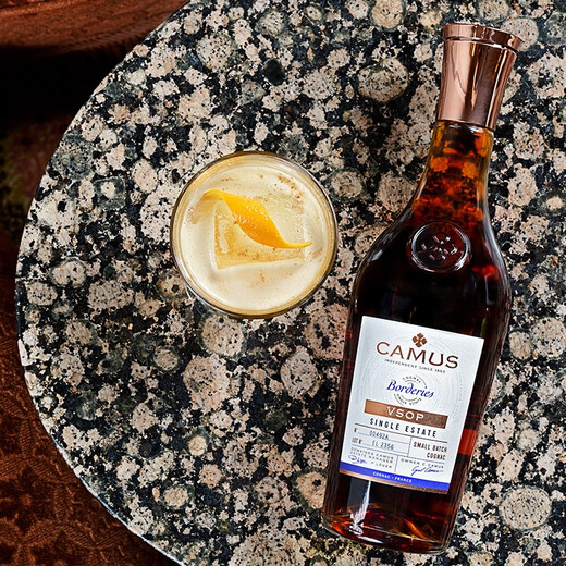 卡慕（CAMUS）经典布特妮干邑白兰地洋酒单一庄园法国原装进口洋酒 1000mL 2瓶(布特妮VSOP)