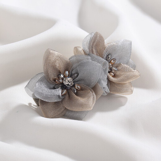 Chimera (Chimera) Tissu haut de gamme Clip de cheveux Robe de tête en arrière pour femmes Clip horizontal en queue de cheval Horizontal Clip Horizontal Festival Gift Femme Enseignant