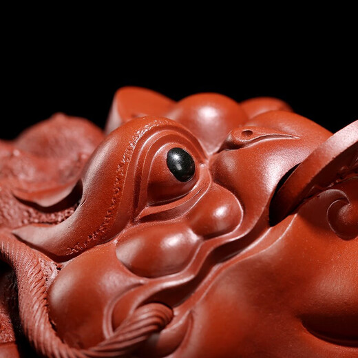 Gold inlaid jade, handmade by teacher Wang Renbing, three-legged golden toad tea pet tea table decorations, Yixing purple sand tea table decorations, kung fu tea set, Wang Renbing Jinbao golden toad