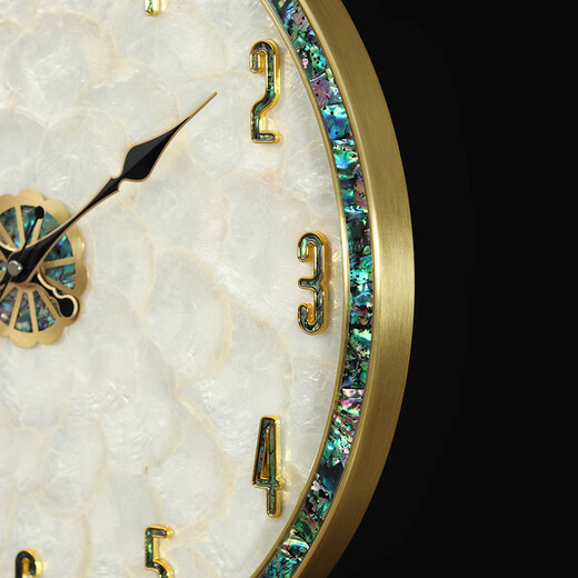 
Kaiqin new Chinese style full copper wall clock with calendar living room home clock automatic radio wave clock wall brass wall clock copper large size 9273 calendar with luminous mica plate 1cm manual timing adjustment movement (10 years of protection)