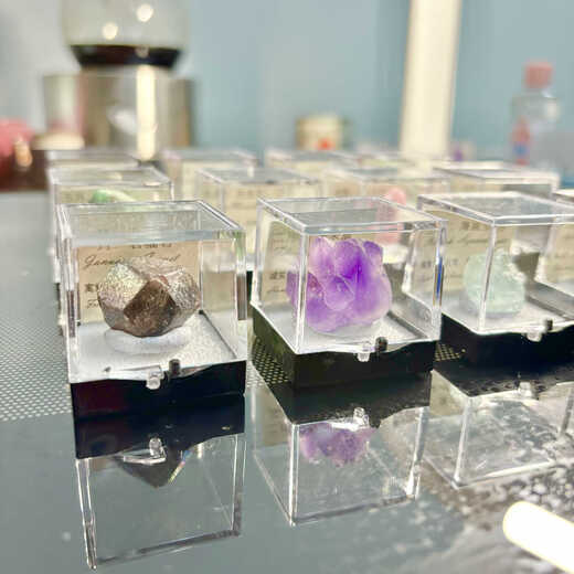 Pomelo Birthday Garnet Aquamarine Diamond Emerald Moonstone Ruby Sapphire Tourmaline Peridot Topaz December Tanzanite (zoisite)