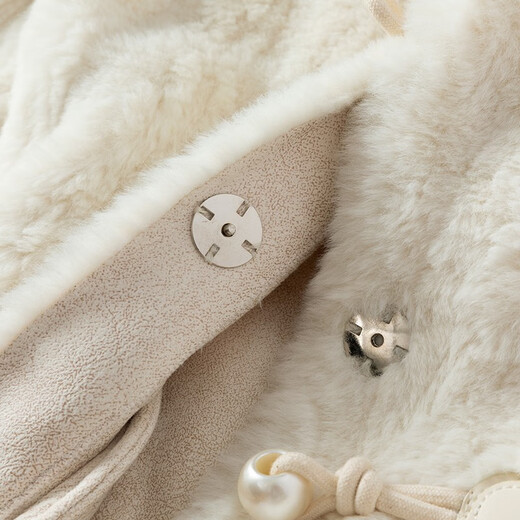 
Xiangying Cat Fleece Short Jacket for Women Autumn and Winter 2024 New Lamb Fur Style Fur Integrated Environmentally friendly Fur Grain Fur Purple S