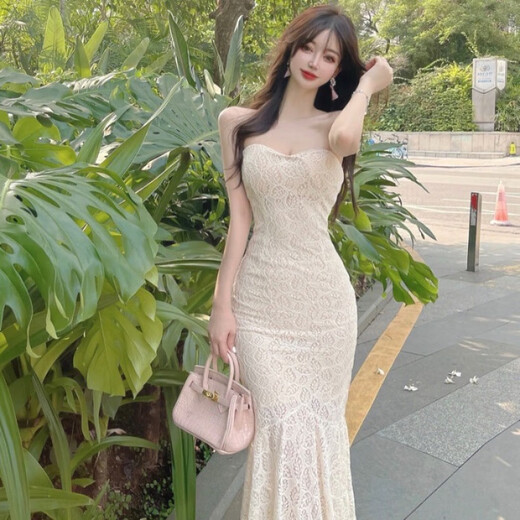 忆静萱（YIJINGXUAN）裹胸礼服裙子春季女装性感气质中长款露肩鱼尾修身抹胸连衣裙夜店 主图色 均码 m 95-105斤