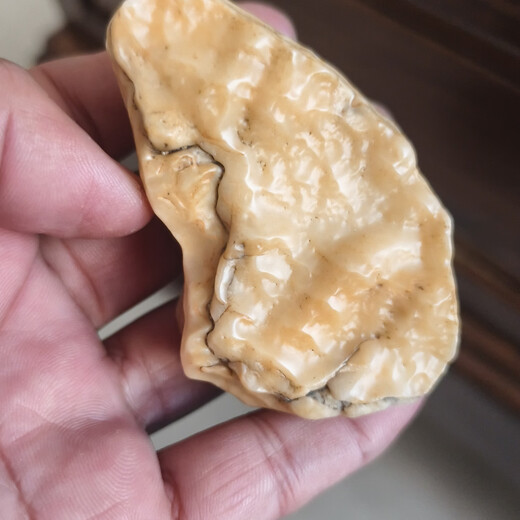 Desert paint (158g gold next door) handle piece, Laokeng clinker is highly jadeized, and the oil is pushed out by hand