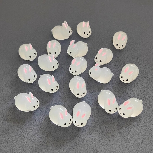 DALINGER Ornements lumineux Mini Crystal White Rabbit Children's Luminous Migne Animal Toys Doll Fluorescent Small Object Luminous [Ball Ball Rabbit] Petites pièces (couleur mixte)