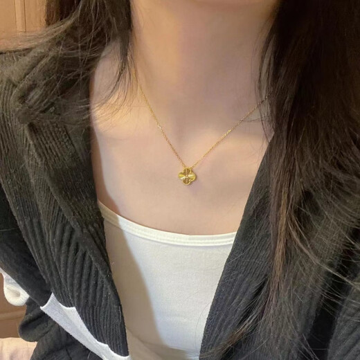 Vatican-made old Phoenix gold shop model four-leaf clover five-flower necklace women's gold-wrapped silver light luxury golden gift for girlfriend without fading