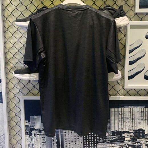 阿迪达斯 （adidas）短袖男装2025夏季新款训练健身运动服时尚圆领透气休闲T恤IL1381 IL1381 L