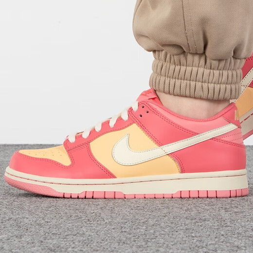 耐克（NIKE）DUNK LOW板鞋女鞋新款低帮透气磨防滑轻便运动休闲鞋 DH9765-200粉色 35.5